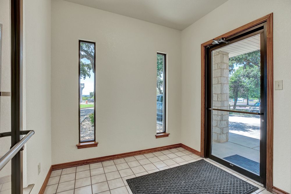 Office For Sale: 2461 Loop 337, New Braunfels, TX 78130